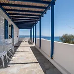 Punda Seaside Retreat *