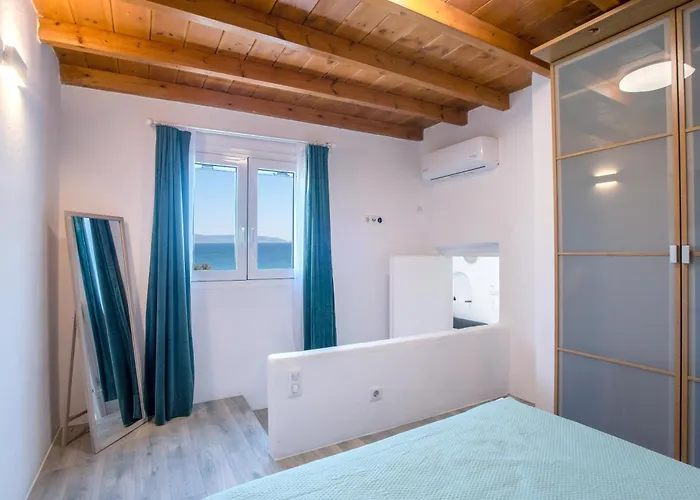 Punda Seaside Retreat * Paro